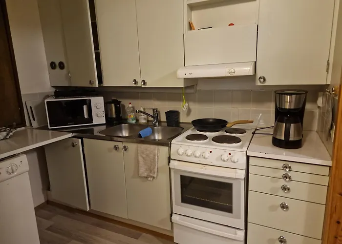 Апартаменты Yksioe Jaervinaekymaellae